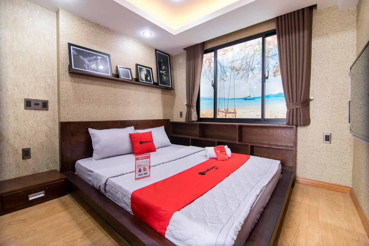 Reddoorz Plus @ Nguyen Trai Street Ho Şi Min Exterior foto