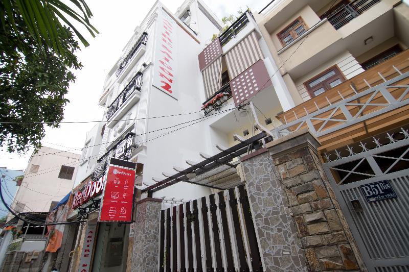 Reddoorz Plus @ Nguyen Trai Street Ho Şi Min Exterior foto